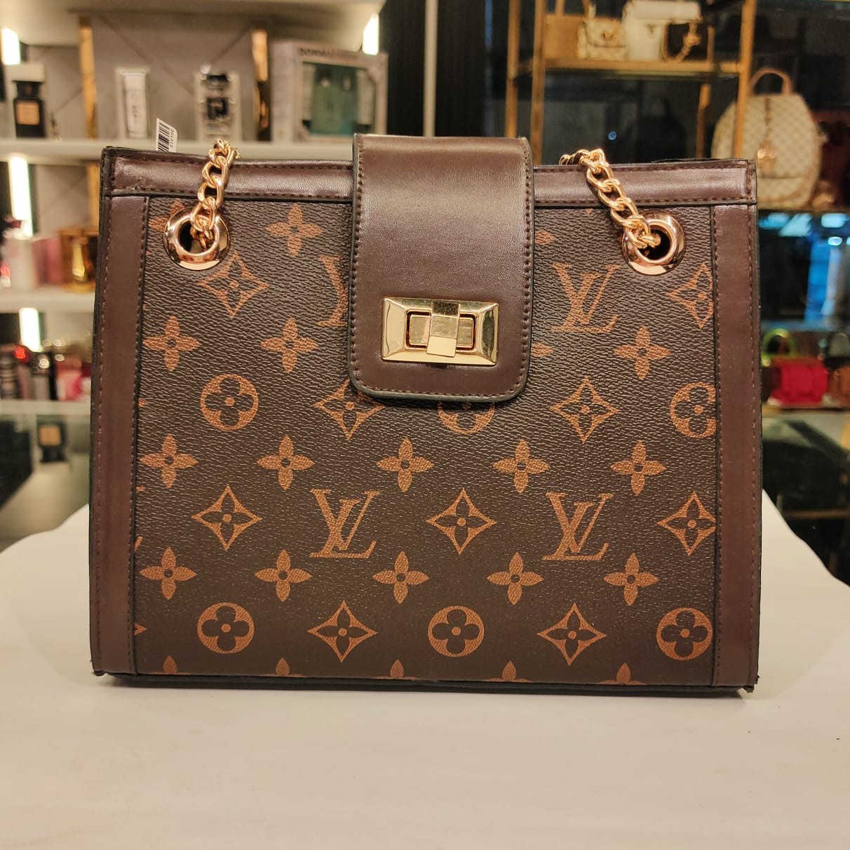 شنطة تريند ٢٠٢٥ - الصورة 2