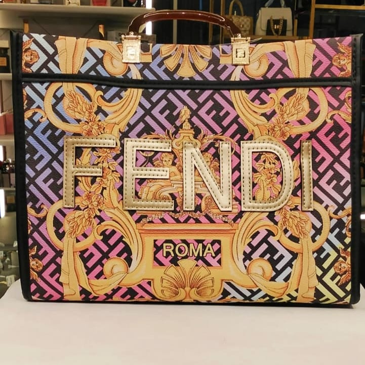 شنطة fendi فيرست كوبي - الصورة 2
