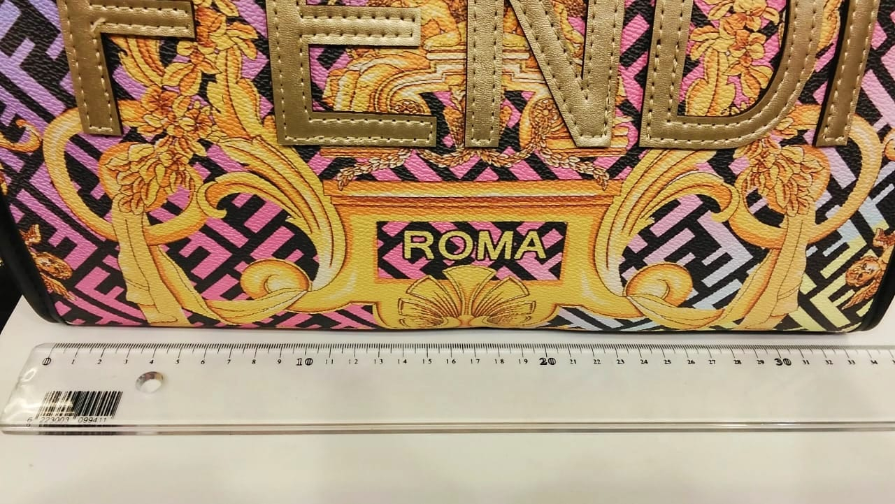 شنطة fendi فيرست كوبي - الصورة 3