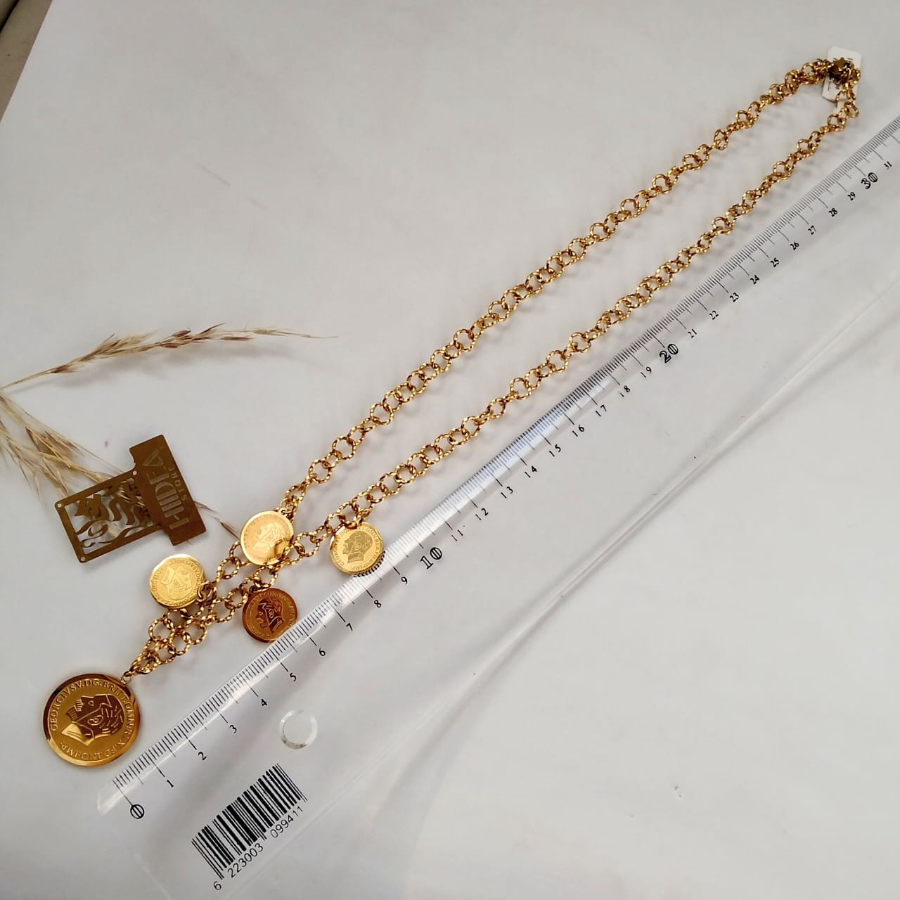 سلسلة ستانلس كوين - الصورة 2