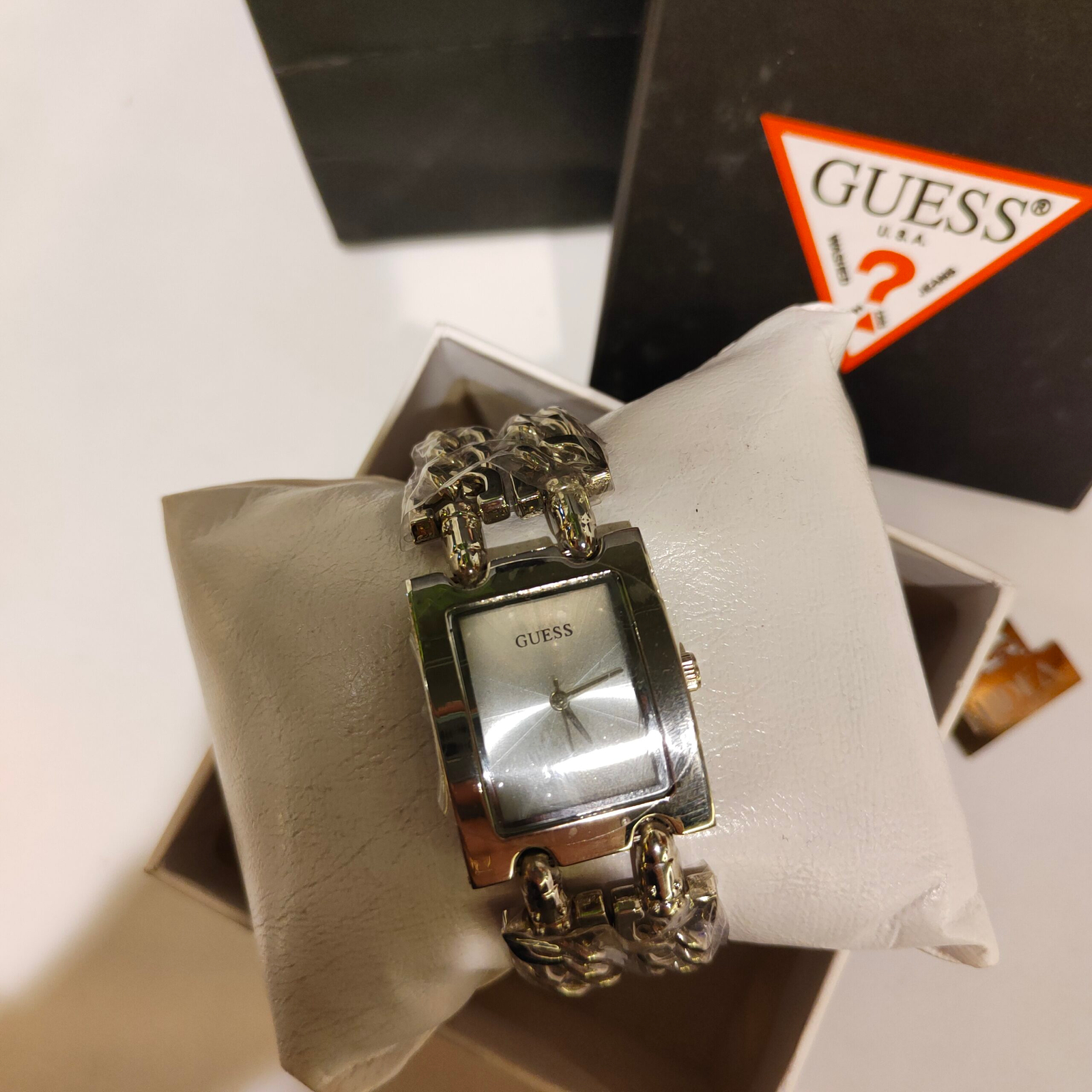 ساعة Guess هاي كوبي - الصورة 6