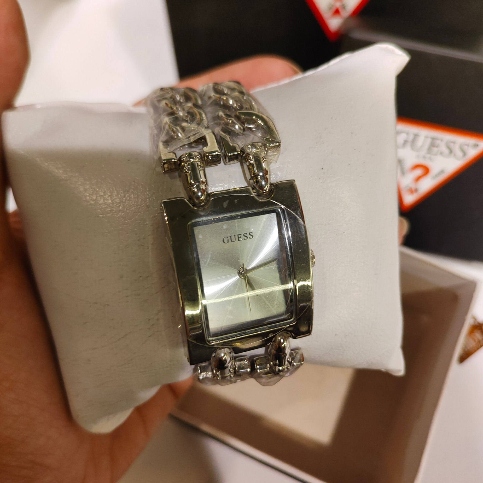 ساعة Guess هاي كوبي - الصورة 7